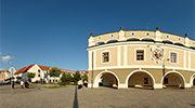 Lázně Bohdaneč - radnice